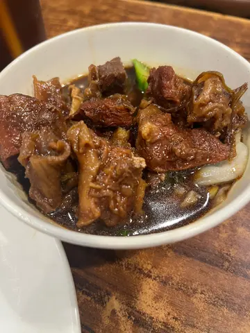 牛腩飯