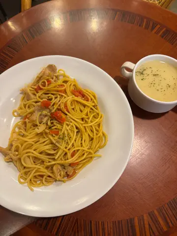 辣味鸡肉炒意粉