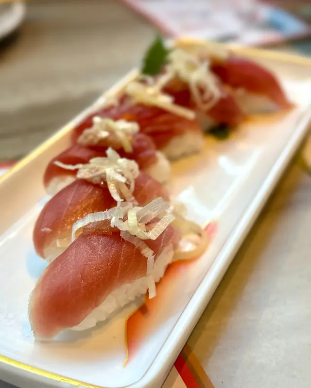 藍鰭吞拿魚壽司