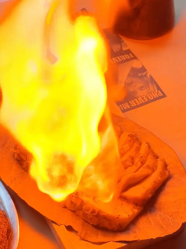 惹火上身鹹檸豬頸肉 