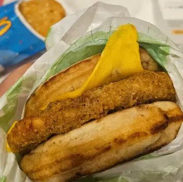 楓糖班戟脆雞漢堡