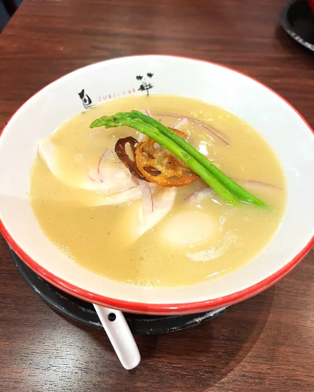 至極雞白湯拉麵