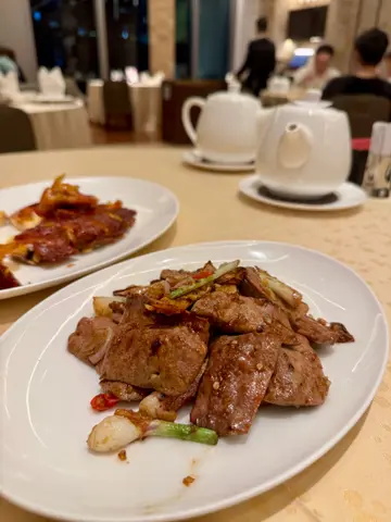 指天椒薑蔥炒鮮豬肝