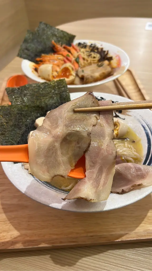 特盛·雞白湯拉麵🍜