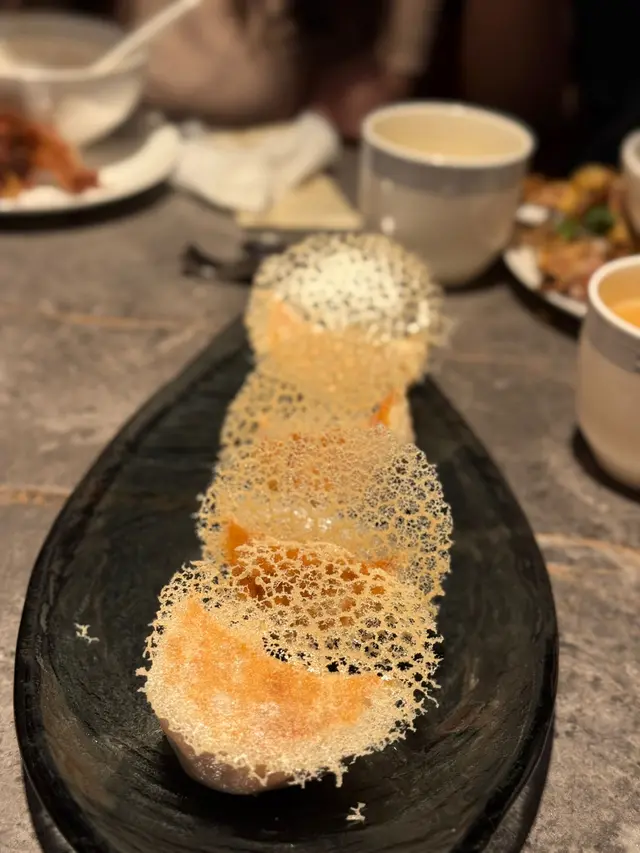 賣相特別,拎起嘅時候要特別小心,味道一流!