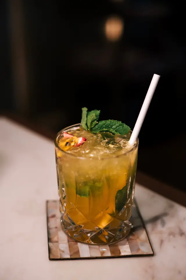 PASSION FRUIT MOJITO