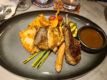 杂扒餐