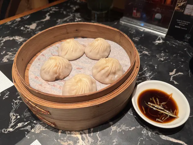 金牌小籠包