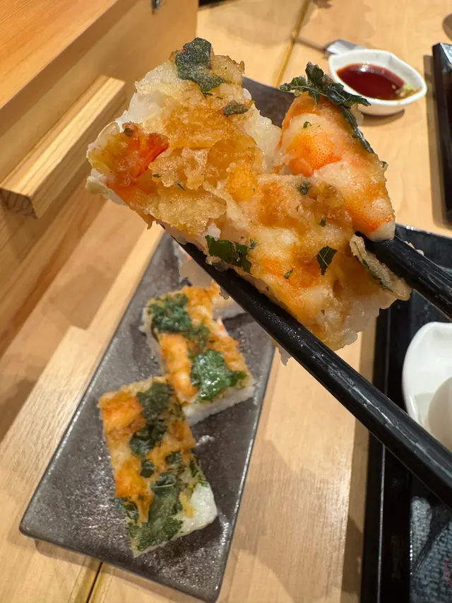 海老天押壽司