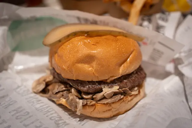 #香港美食 #FoodieLife #burger #漢堡