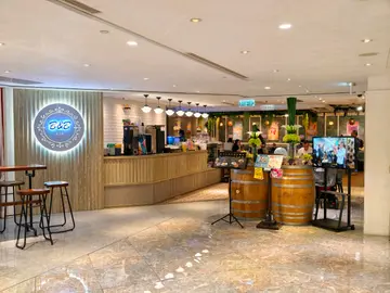 大餐牌正价半价(套餐,饮品,生蚝除外)