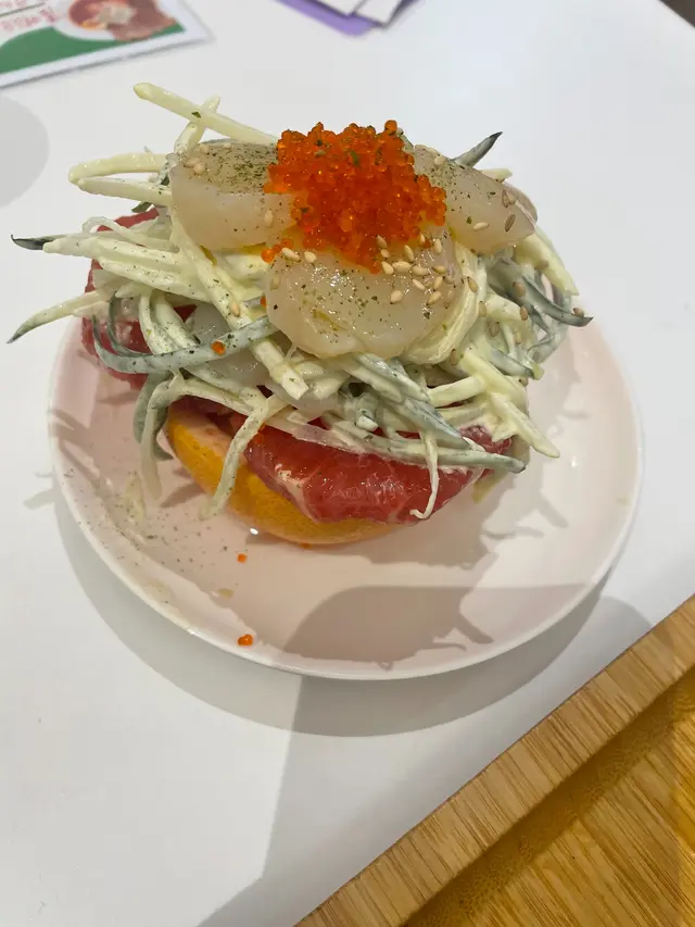 日本刺身帶子西柚青瓜沙律