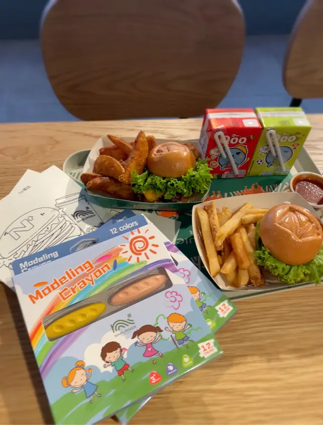 兒童餐