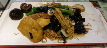 罗汉斋炒面