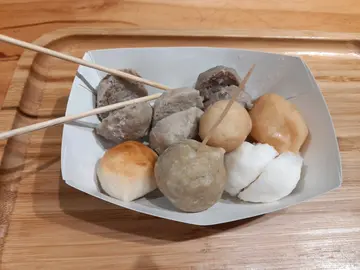 雜錦肉丸