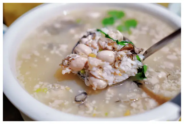 蠔仔方魚肉碎粥