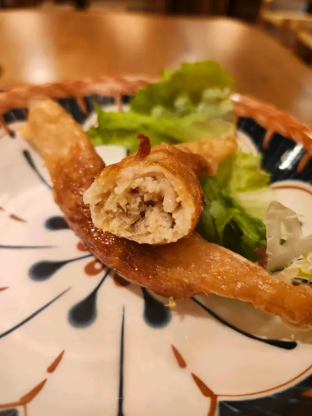 雞皮餃子 (2件) $18