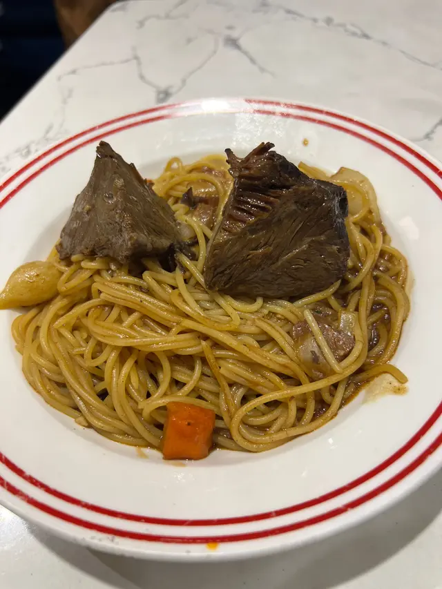 🍽️ 紅酒燉牛面頰意粉