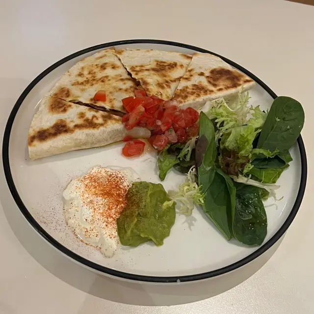 Chicken & Cheese Quesadilla