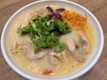 香浓麻油鸡米线