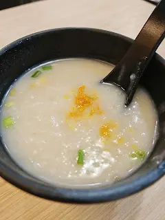 排骨芋頭粟米粥底 (加蟹黃)