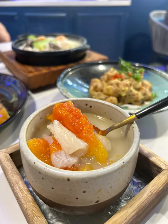 杏汁木瓜花膠燉雞湯