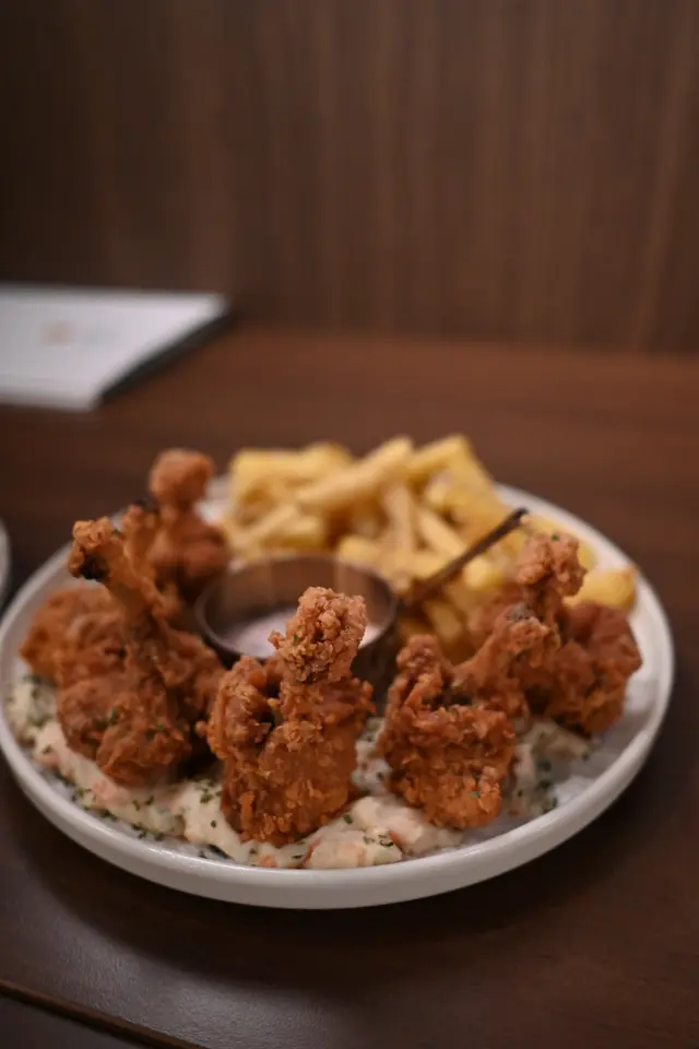 蒜香雞錘配梅子薯蓉