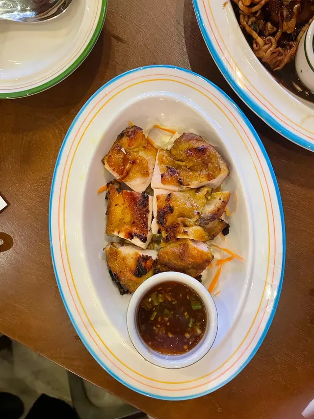 泰北香烤雞配特別醬