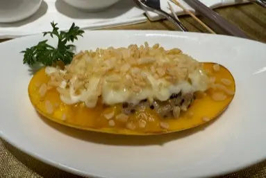 焗釀芒果三色藜麥