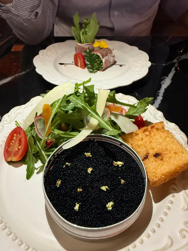 白松露蟹肉沙律