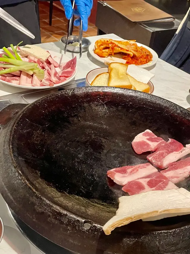 三三烤肉套餐(豬肉、3人)