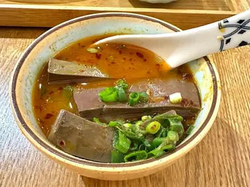麻辣鸭血