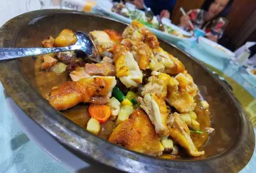 銅盤生煎無骨雞