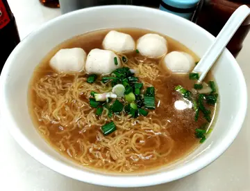 自制鱼蛋幼面跟Zero可口可乐