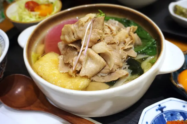 宮崎黑豚肉、日式昆布柴魚鍋定食