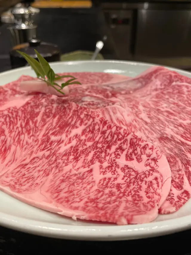 熊本和牛肩  +  西冷  +  京都姬牛肉眼  