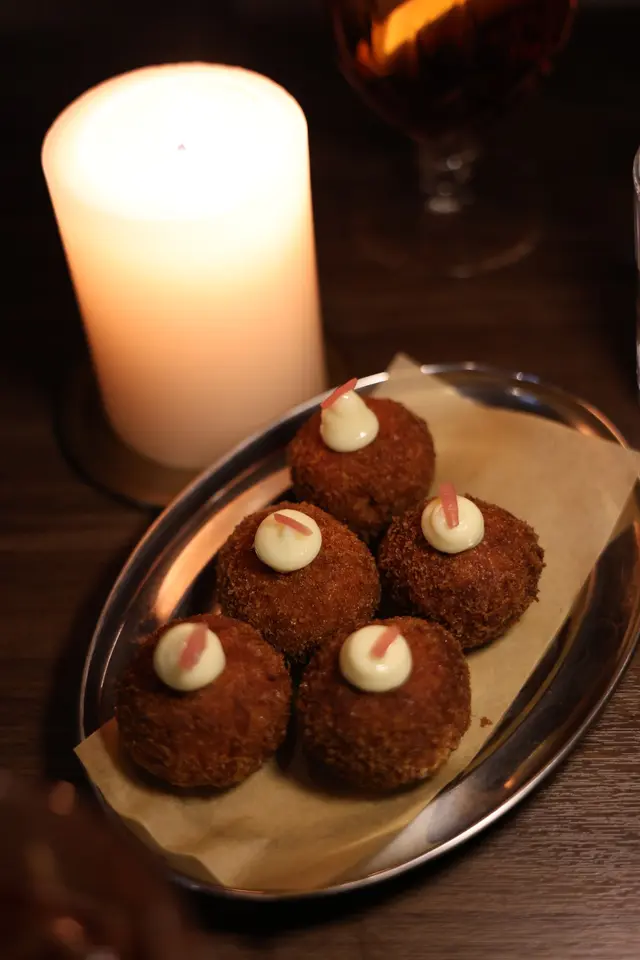 Mondeghilli Meatballs