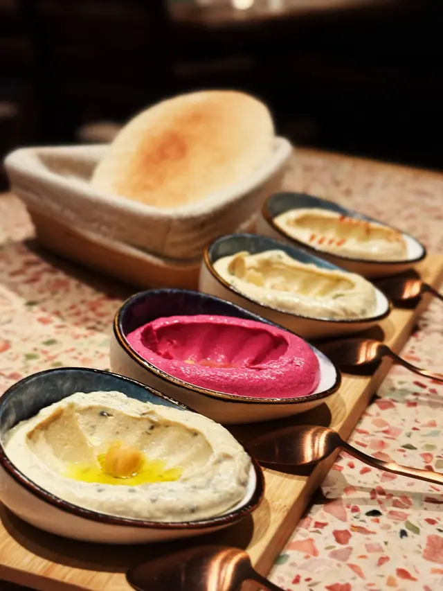 Mix Hummus Platter