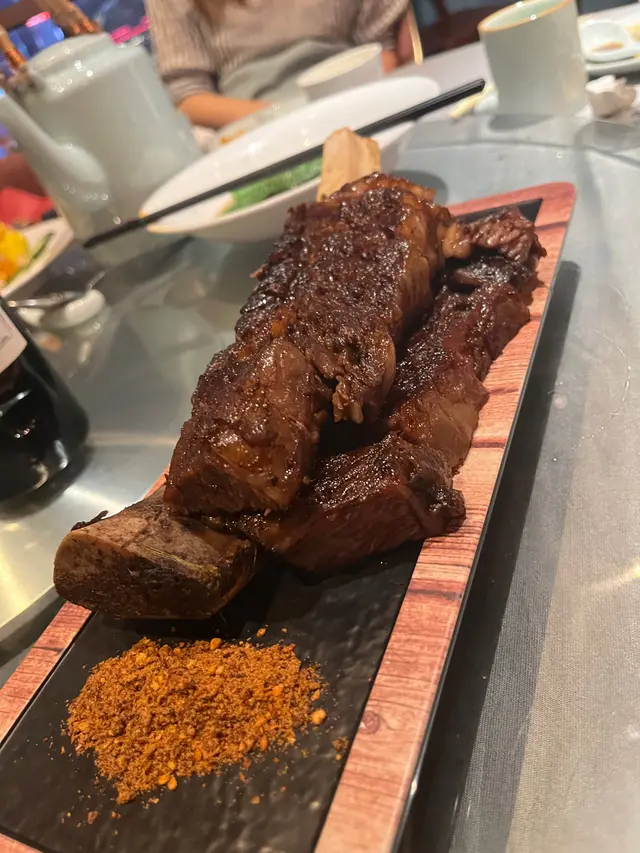 香烤牛肋骨