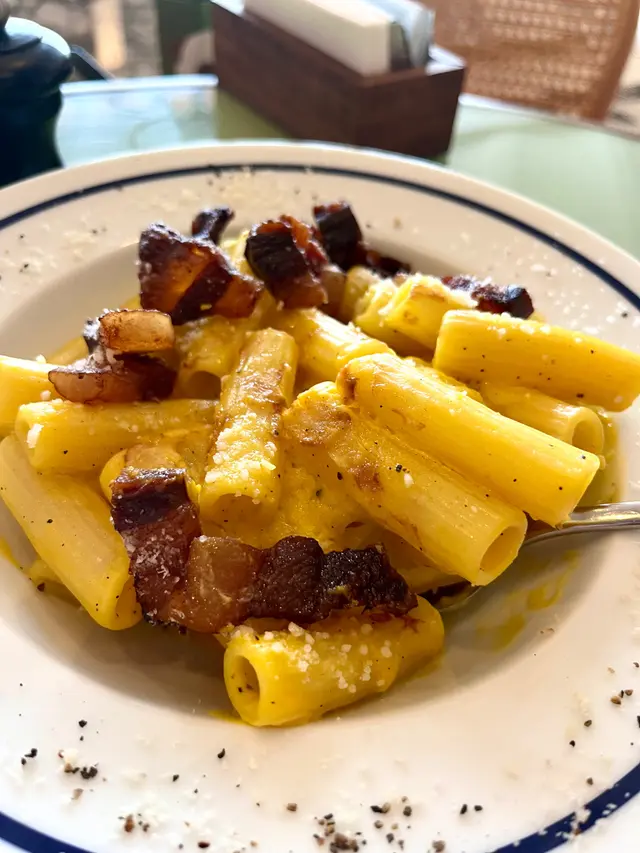 rigatoni alla carbonara