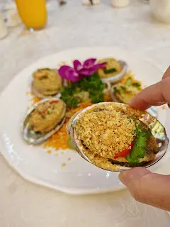 椒鹽焗大連鮮鮑魚