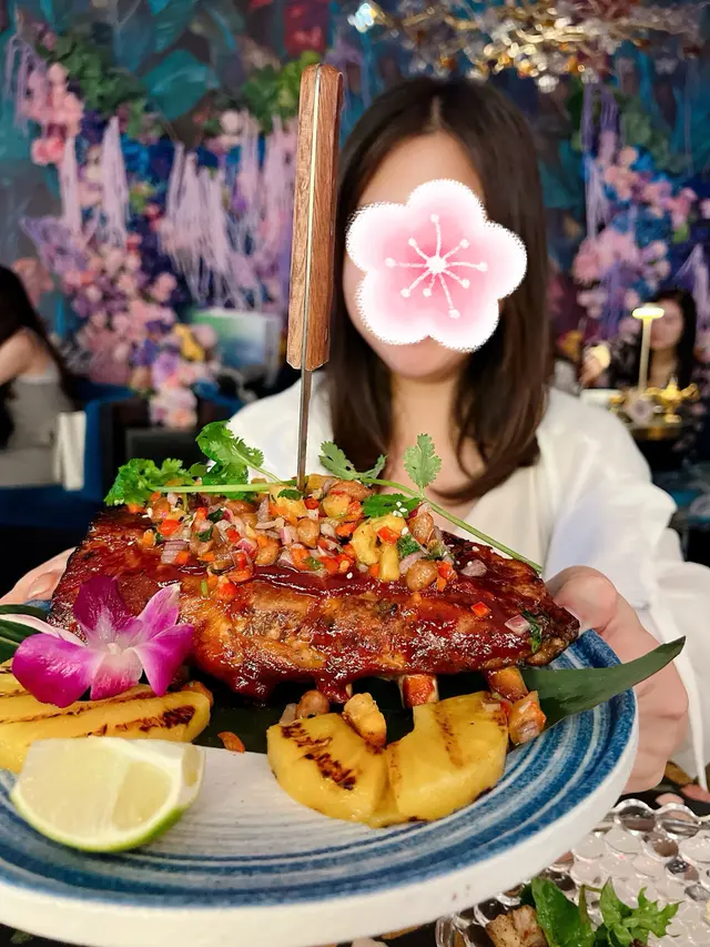 美式豬肋骨配香辣菠蘿莎莎醬