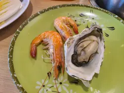 精选鲜肥生蚝, 扎扎跳大海虾