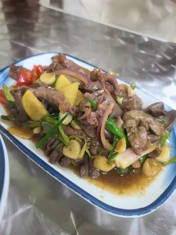 炒鹅杂