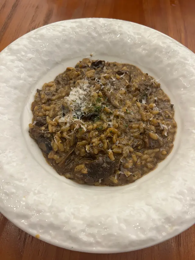 黑松露牛肝菌意大利飯