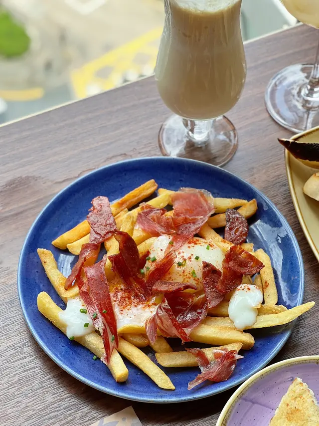 Broken Eggs with Chorizo