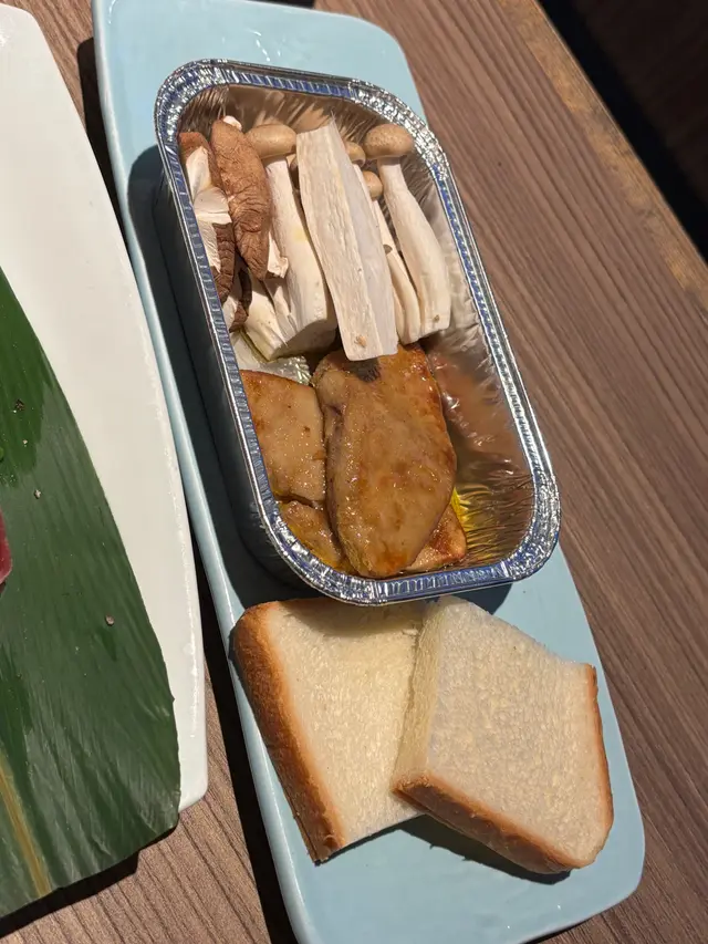 燒鵝肝多士(2件)