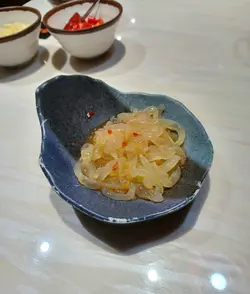 凉拌海蜇