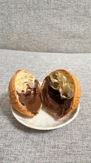 流心黑朱古力可頌球