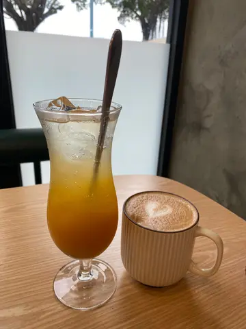 Golden Orange  &  Latte
